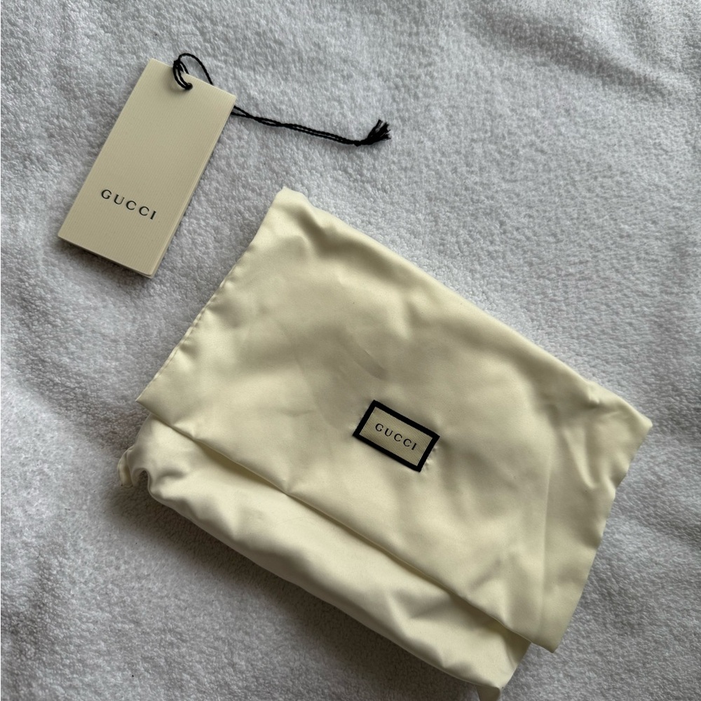 Gucci Black Crossbody Velvet Mini Bag - Picture 4 of 7